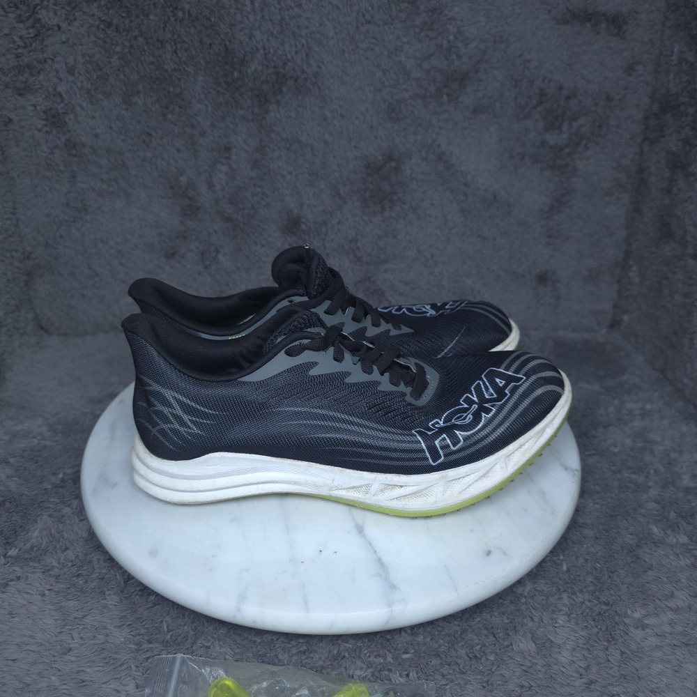 Hoka One One Crescendo MD 2 Shoes Teens Size 6 Black Track Spikes 1155116